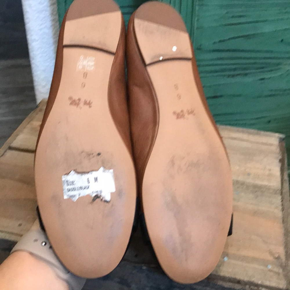 Coach Flats - Picture 4 of 5